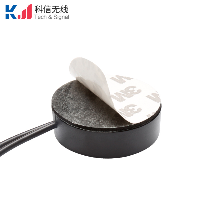 圆形款4G+GPS二合一组合天线（侧边出线结构）